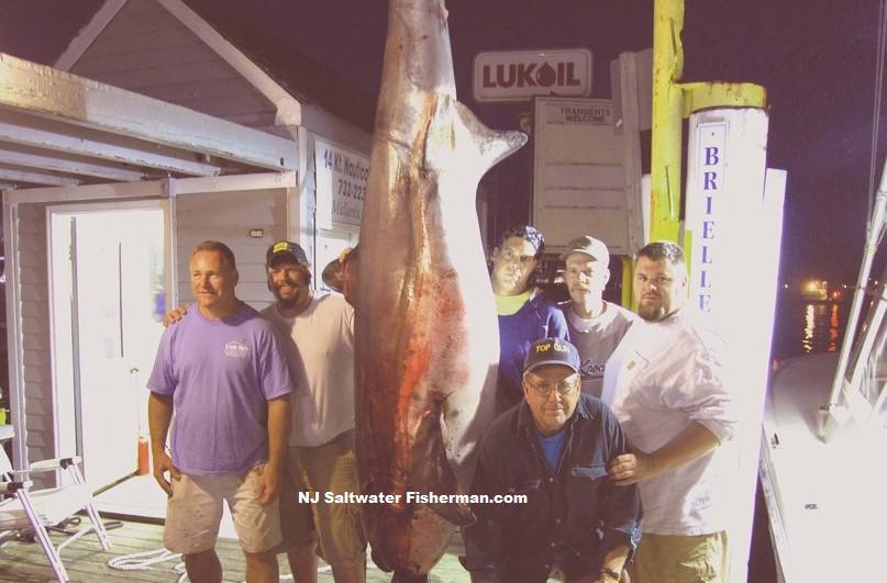 shark_fisshing_6-27-09_074.adj_printjpg.jpg